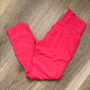 Lululemon AlignHR Pant 25" size 8 -NWOT
Glaze Pink - no longer available 
Size 8
